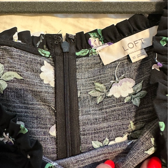 Loft Sleeveless Floral Dress - Picture 8 of 8